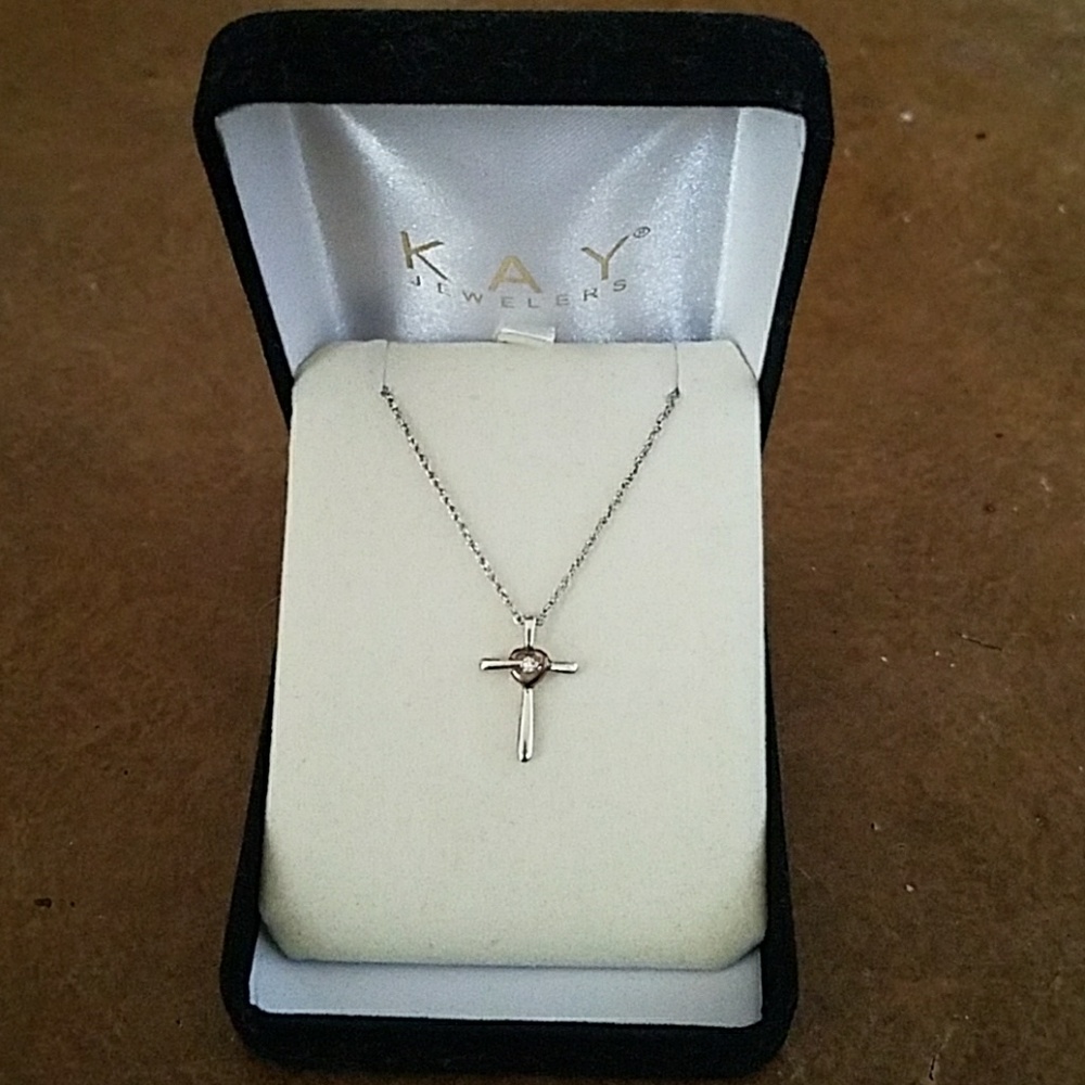 Two brand new sliver and gold necklaces